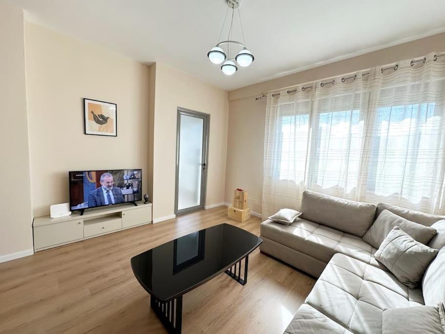 Jo-Al Apartment'S 2 Тирана Екстериор снимка