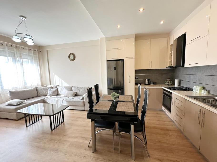Jo-Al Apartment'S 2 Тирана Екстериор снимка